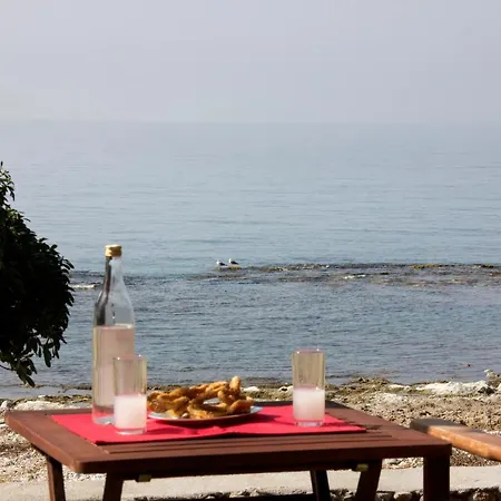 Bostani Seaside House Mani آغيوس نيكولاوس